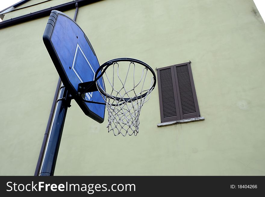 Basketball with a window close