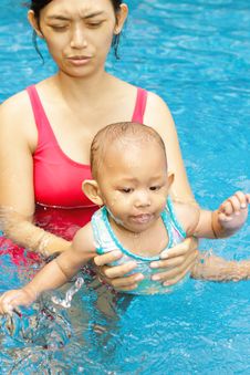 Baby Learn To Swim Royalty Free Stock Images