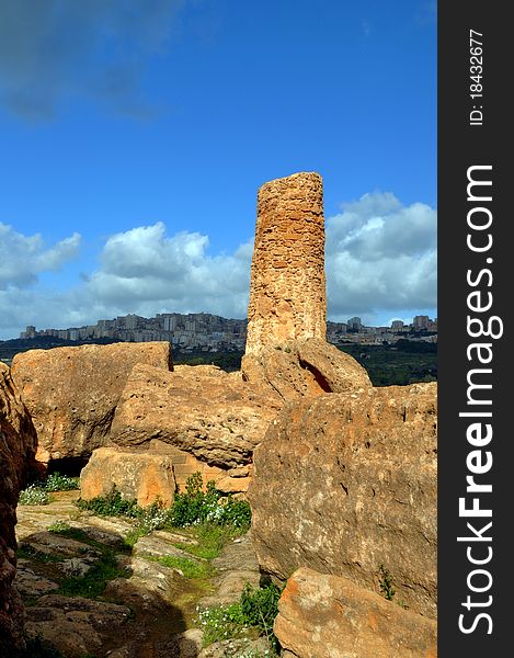 HDR image of the valley of the temples 13