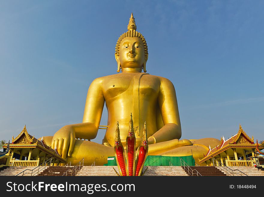 Biggest Golden Buddha in the world