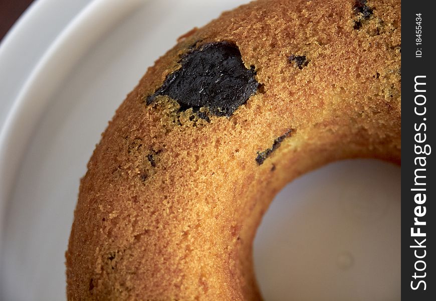 Rounded Prune Cake1