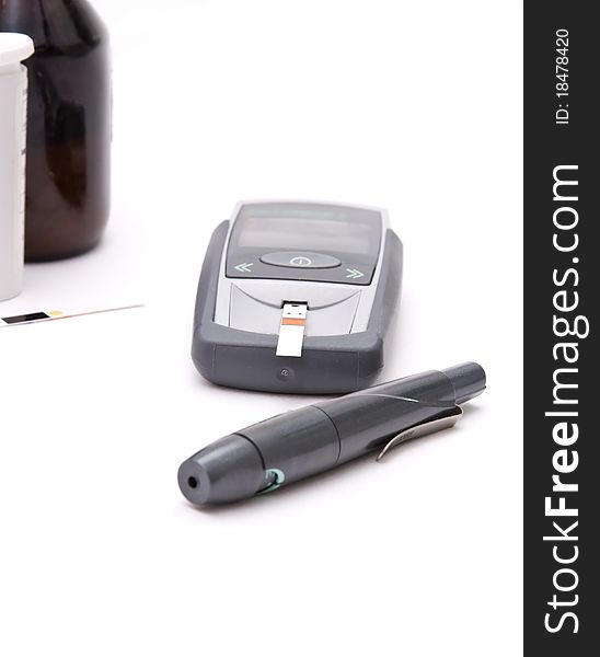 A diabetic glocometer blood sugar metering kit. A diabetic glocometer blood sugar metering kit.