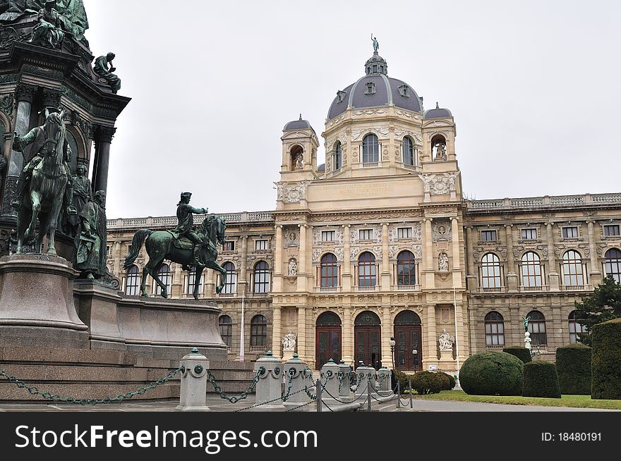 View of the park between Museum of Natural History and Kunsthistorisches Museum in Vienna. View of the park between Museum of Natural History and Kunsthistorisches Museum in Vienna