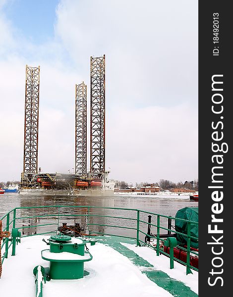 On 21-02-2011 r drilling platform was introduced in the Gdansk Repair Shipyard for conversion. On 21-02-2011 r drilling platform was introduced in the Gdansk Repair Shipyard for conversion