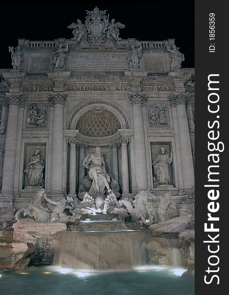 Rome's famous Trevi Fountain (Fontana di Trevi) at night