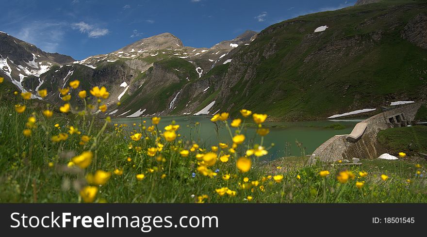 Mountain lake on the road to the Grossglockner