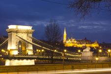 The Chain Bridge And The Matthias Church Royalty Free Stock Photos The Chain Bridge And The Matthias Church Royalty Free Stock Photos