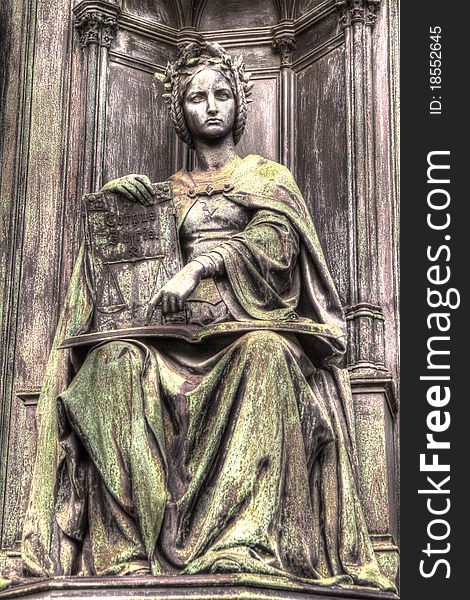 Statue of justice, HDR