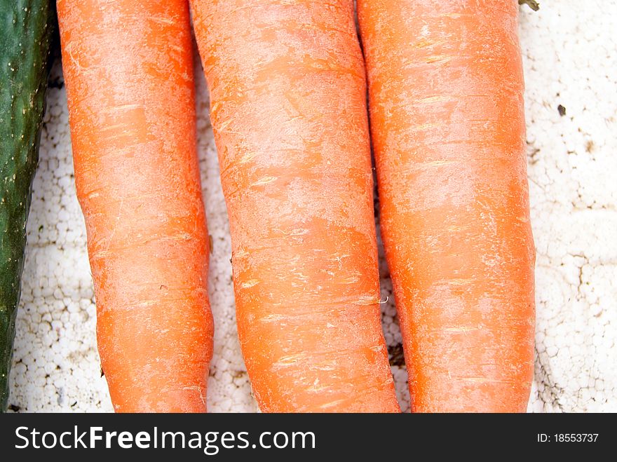 People like to eat carrots, is one of the vegetables.
