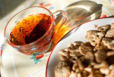 Tea And Crackers On A Plate Royalty Free Stock Photography Tea And Crackers On A Plate Royalty Free Stock Photography