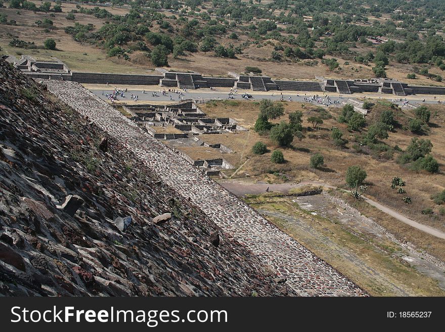 The pyramids in Teothuacan, Mexico. The pyramids in Teothuacan, Mexico