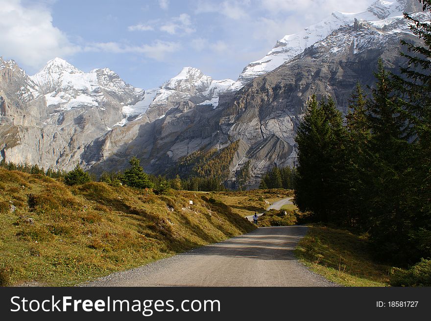 Walk in mountains, the Alpine landscape, autumn in Switzerland
On rest, vacation in the Alpes, mountain walk, tourism in mountains,