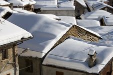 View Of Snowy Roofs Royalty Free Stock Images View Of Snowy Roofs Royalty Free Stock Images