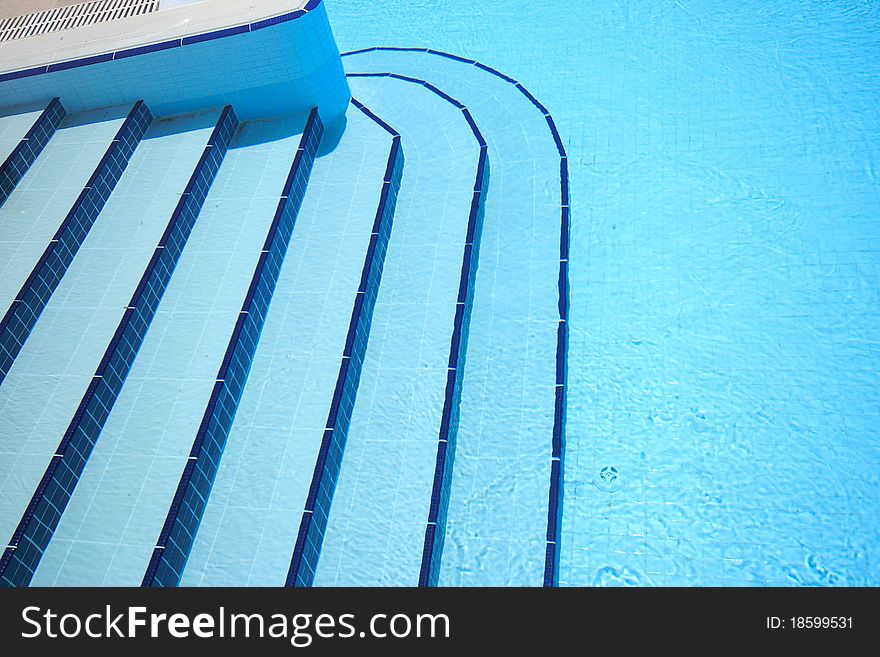 Water waves in the pool. Water waves in the pool