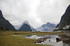 Milford Sounds New Zealand Fjords Royalty Free Stock Photos Milford Sounds New Zealand Fjords Royalty Free Stock Photos