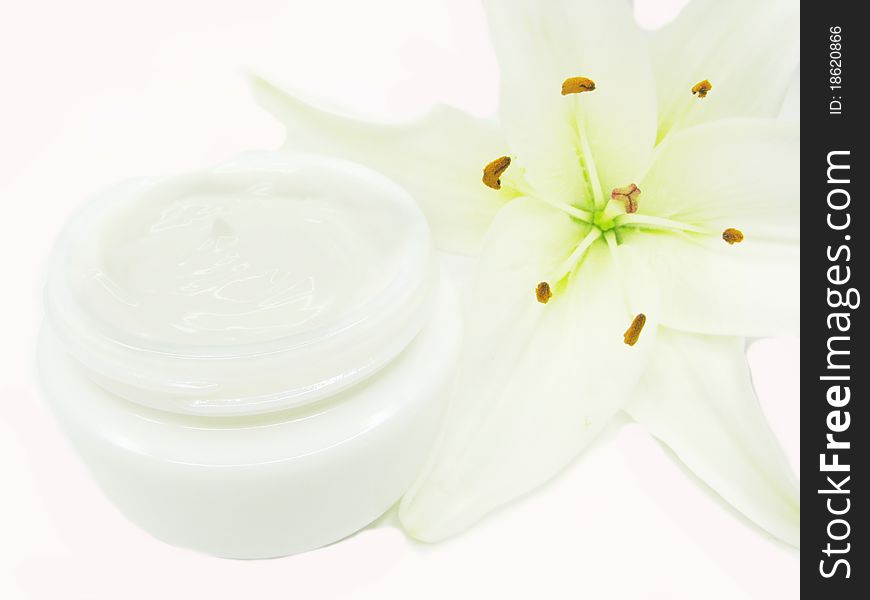 Cosmetic creme for face health-care