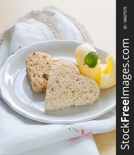 Heart shaped bread with cereals