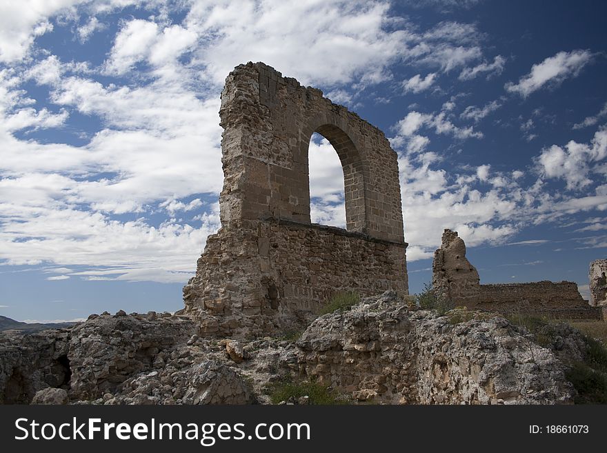 Picture of the ruins of the castle of Zorita de los Canes. Picture of the ruins of the castle of Zorita de los Canes