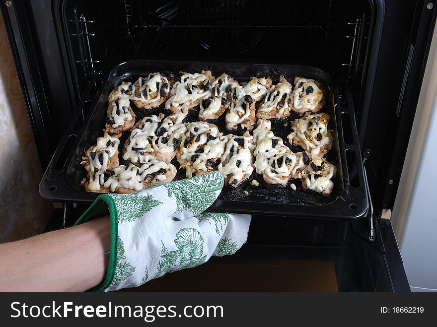 The baked meat get from an oven