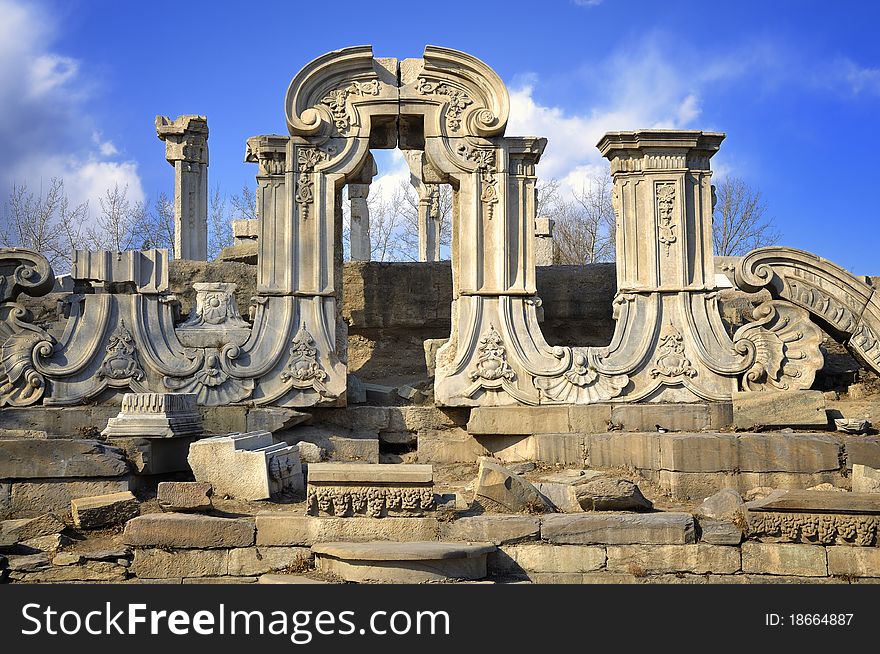 Yuanmingyuan is China's greatest ancient garden.The Old Summer Palace, known in China as the Gardens of Perfect Brightness. Yuanmingyuan is China's greatest ancient garden.The Old Summer Palace, known in China as the Gardens of Perfect Brightness.