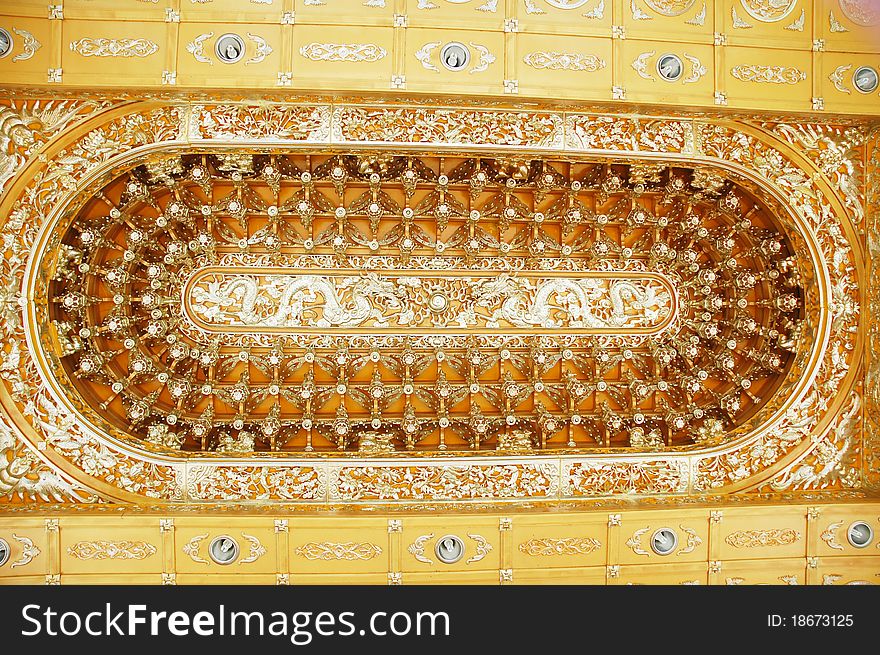Image of gold wall at temple