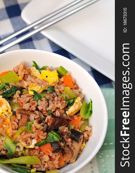 Delicious Oriental fried rice cooked with healthy vegetables. Delicious Oriental fried rice cooked with healthy vegetables.