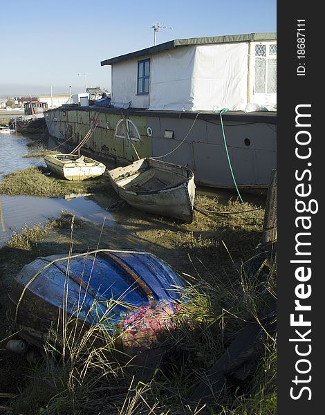 Alternative type of dwelling, one of a number of water-bourne residencies at Shoreham, Sussex. Alternative type of dwelling, one of a number of water-bourne residencies at Shoreham, Sussex