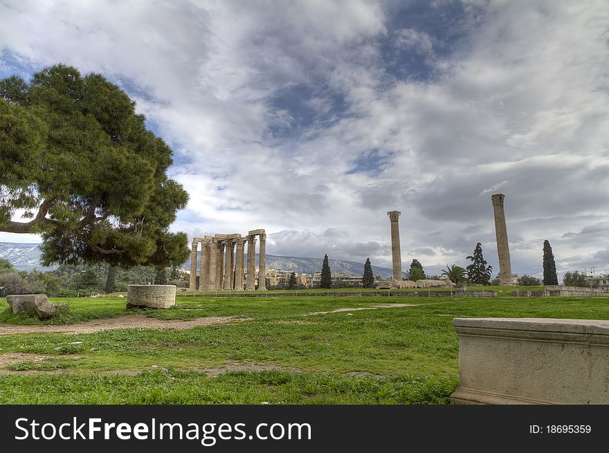 Photo of the Temple of Olympian Zeus in Athens,Greece
