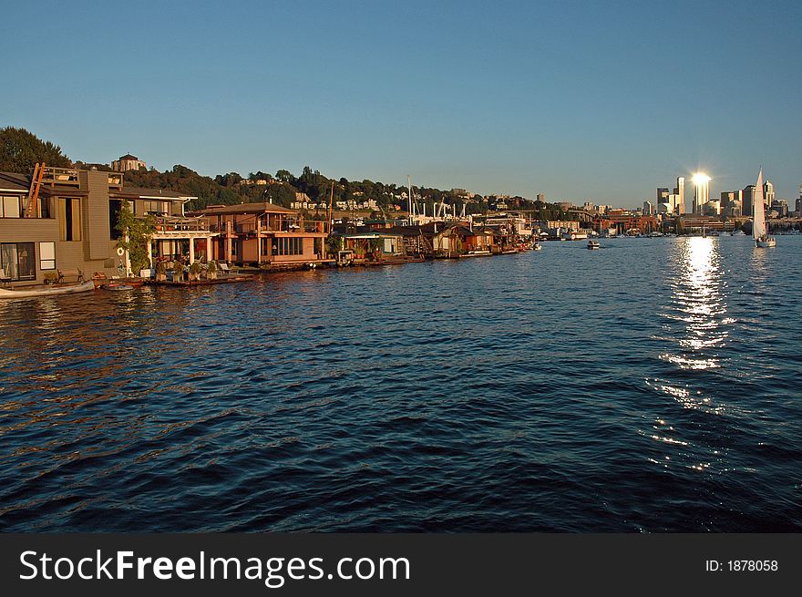 House boats on Lake Union in Seattle, WA. House boats on Lake Union in Seattle, WA