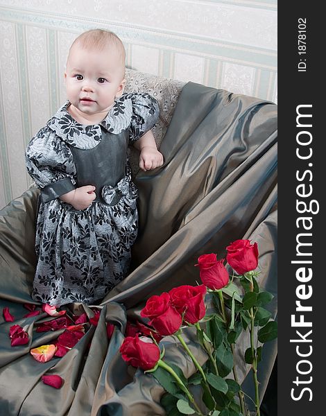 Little girl with flowers