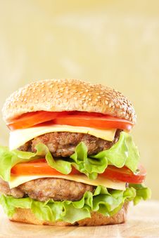 Double Cheeseburger Royalty Free Stock Image