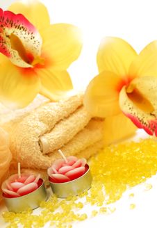 Bath Salt, Sponge And Flowers Isolated On White Stock Photography Bath Salt, Sponge And Flowers Isolated On White Stock Photography