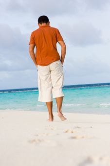 Tracks On Sand Royalty Free Stock Images Tracks On Sand Royalty Free Stock Images