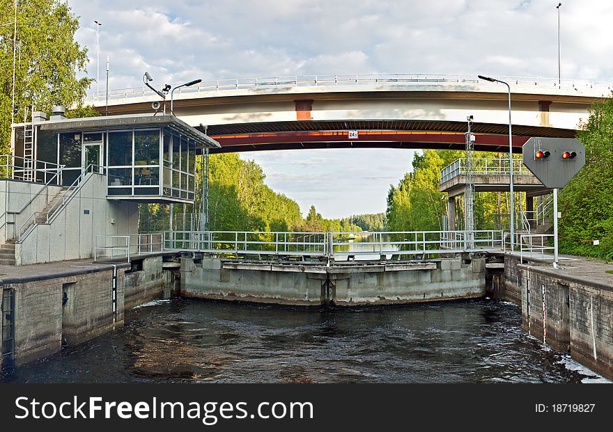 Sluice in Saimaa channel