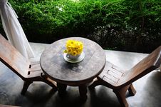 Wooden Chess Table & Chairs Royalty Free Stock Photos Wooden Chess Table & Chairs Royalty Free Stock Photos