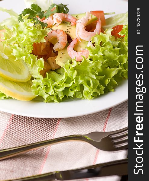 Fresh salad with shrimps and avocado