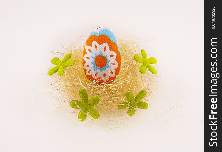 Easter egg in the nest