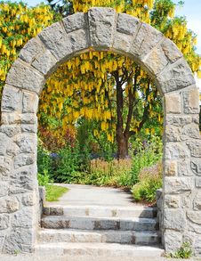 Stone Archway In Garden Stock Images Stone Archway In Garden Stock Images