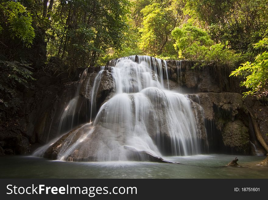 Mae-Ka-Min Waterfall, Kanchanaburi Province, Thailand