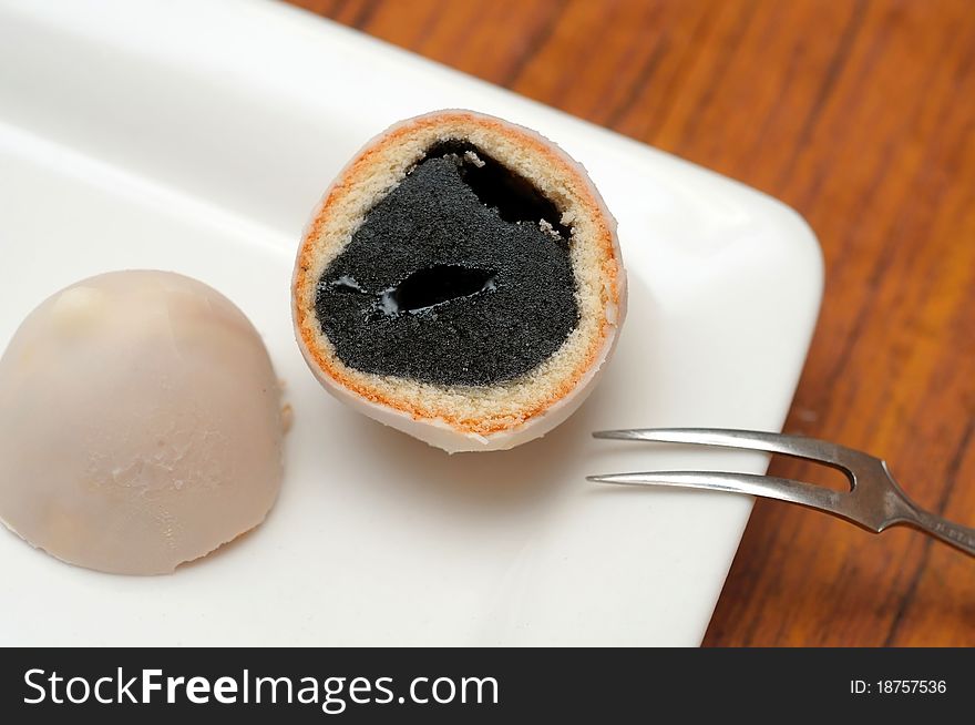 Light Black Sesame Dessert