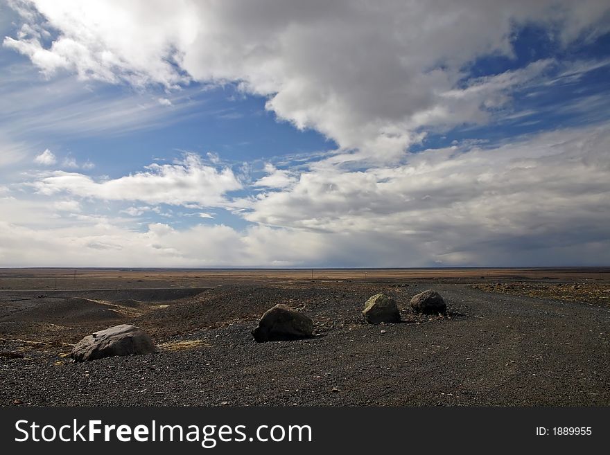 Icelandic landscape, clouds and rocks