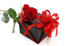 Gift Box With A Rose Royalty Free Stock Images Gift Box With A Rose Royalty Free Stock Images