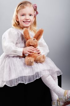 Little Girl Hugging Bear Toy And Smiling Stock Photography Little Girl Hugging Bear Toy And Smiling Stock Photography