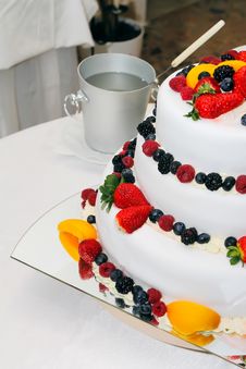 Fresh Wedding Fruitcake Royalty Free Stock Image Fresh Wedding Fruitcake Royalty Free Stock Image