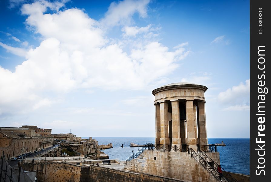 Siege Bell War Memorial, Valletta