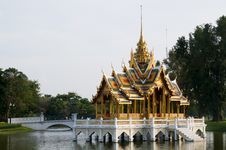 The Royal Summer Palace At Bang Pa In, Thailand Royalty Free Stock Image The Royal Summer Palace At Bang Pa In, Thailand Royalty Free Stock Image