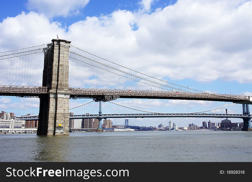 Three bridges crossing out of Manhattan