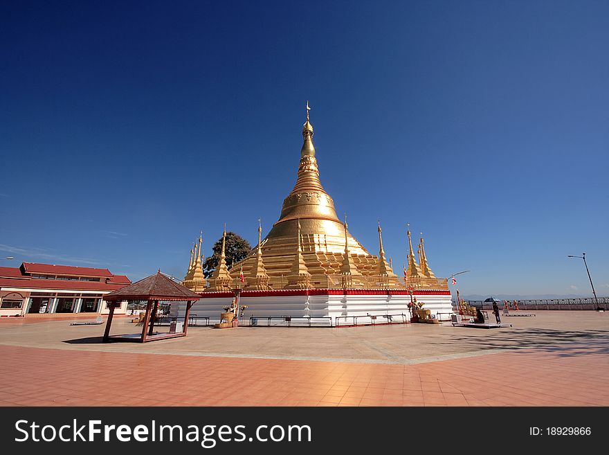 Golden Shwedagon Pagoda