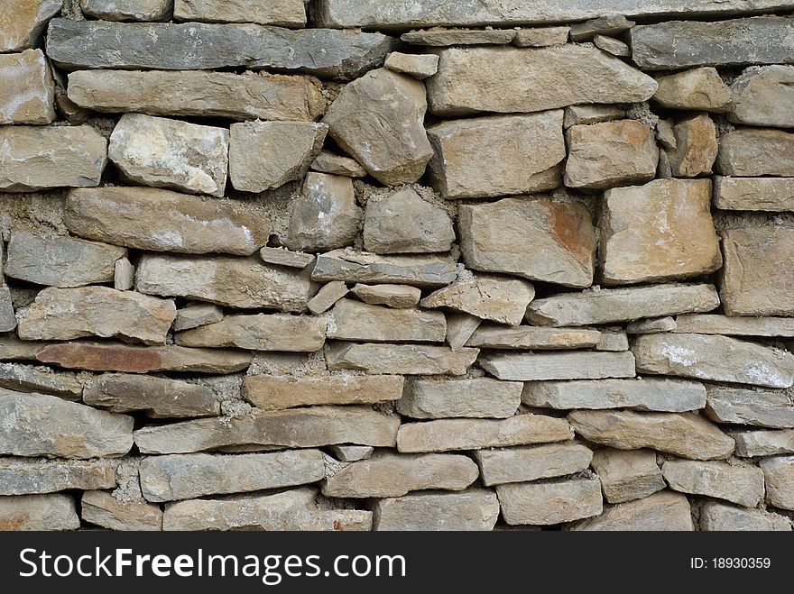 Horisontal stone wall