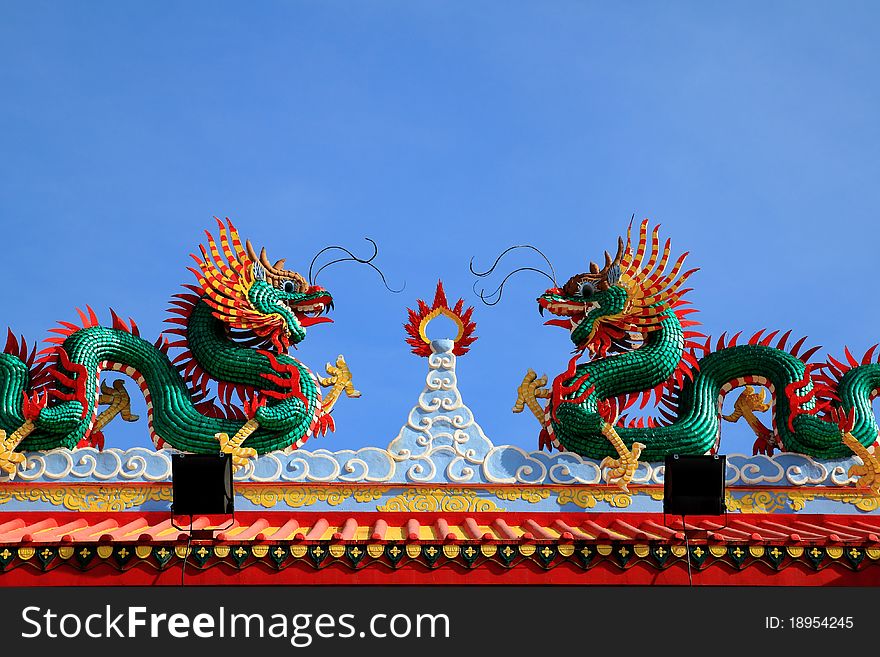 Two dragons on top pavilion roof. Two dragons on top pavilion roof.